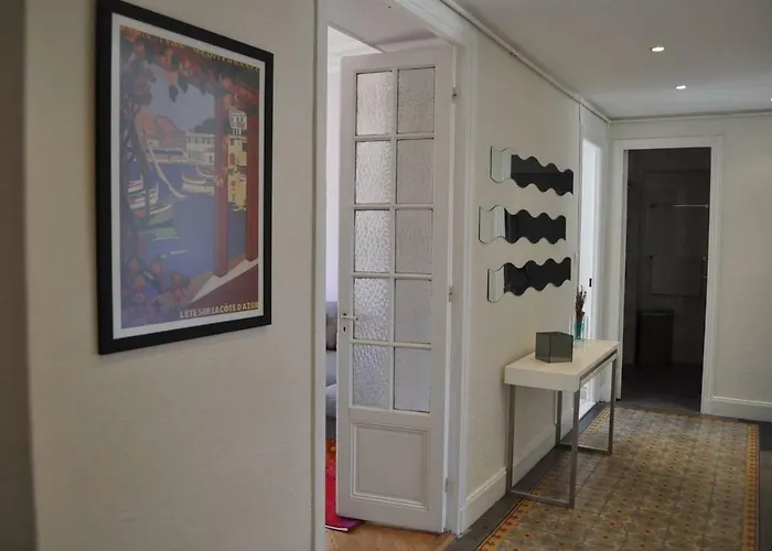 Carre D'or Apartman Nizza